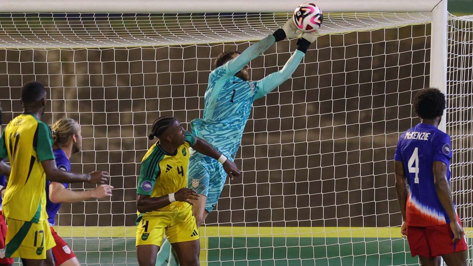 级巨星梅西 级巨星梅西